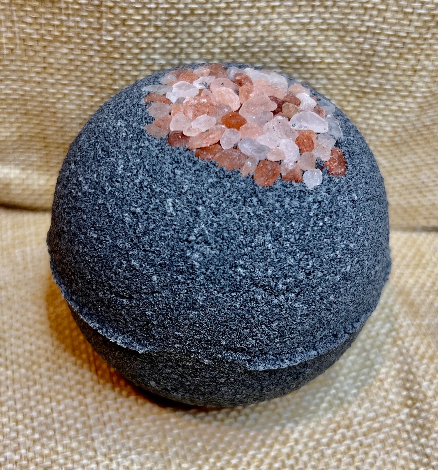 Himalayan And Charcoal Bubble Bathbomb